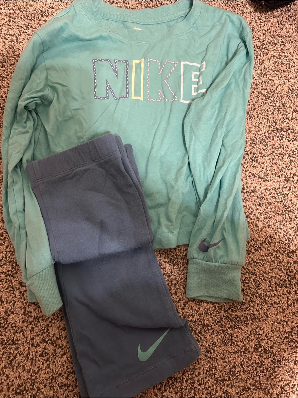 Nike Kids' Teal and Navy Set
